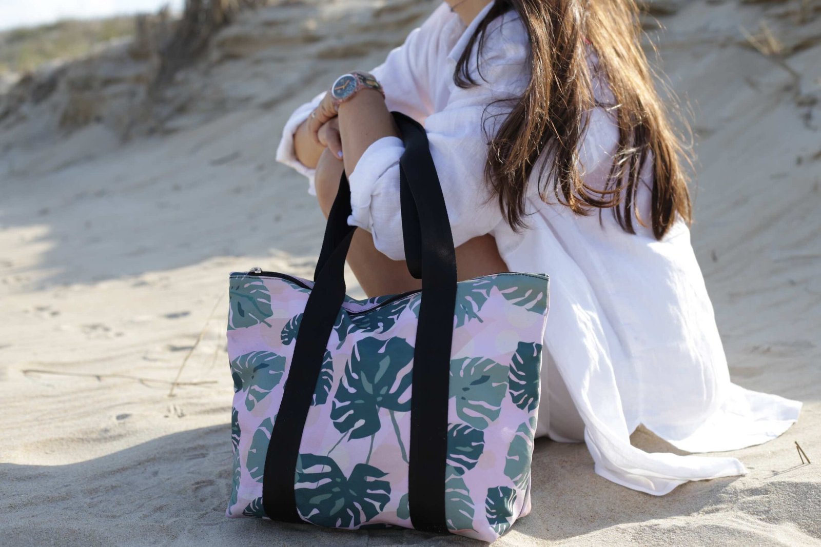 Freemoodco design tote bag, water proof, with colorful pattern
